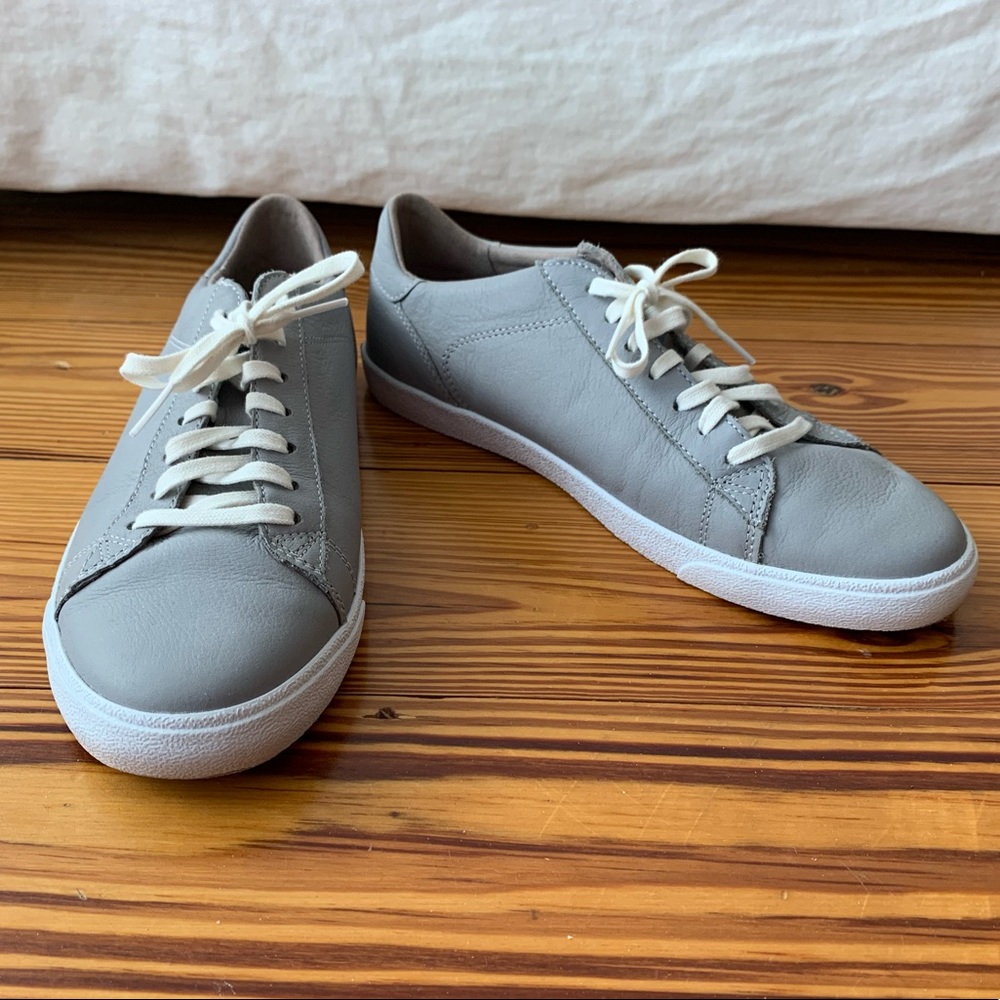 8.5 Cole Haan Grand Crosscourt Leather Sneaker
